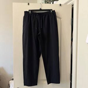 Lululemon Black Ankle Cropped Pants